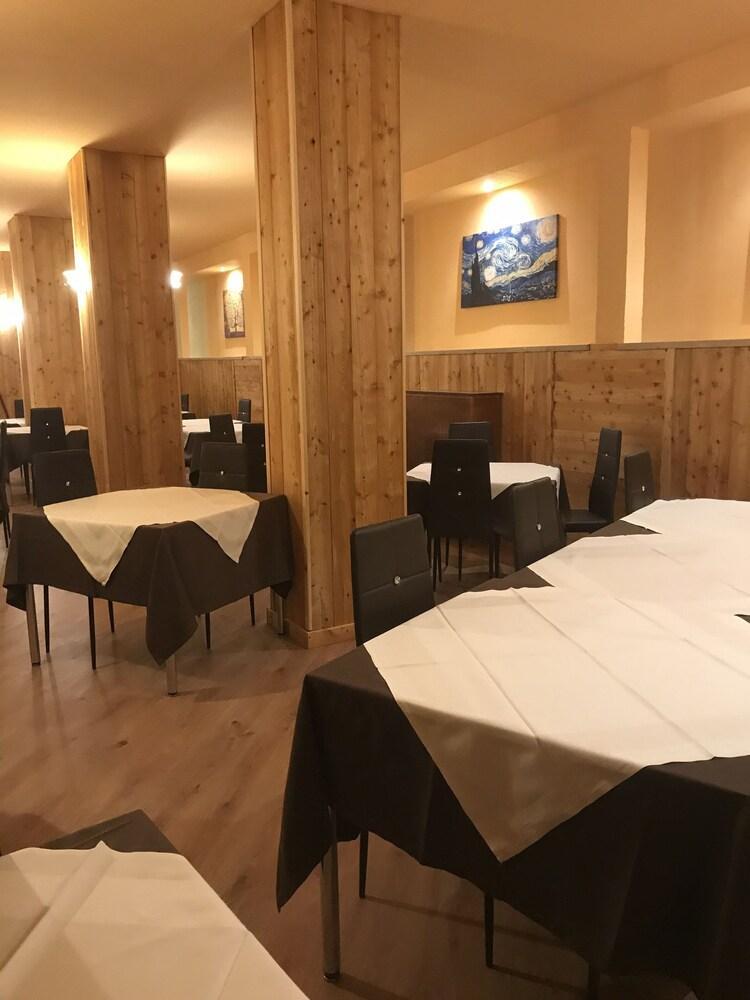 Hotel La Terrazza Oulx Εξωτερικό φωτογραφία