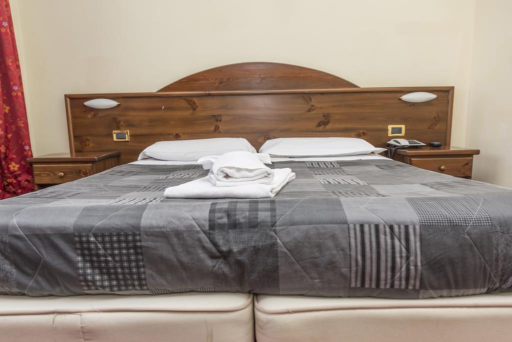 Hotel La Terrazza Oulx Εξωτερικό φωτογραφία
