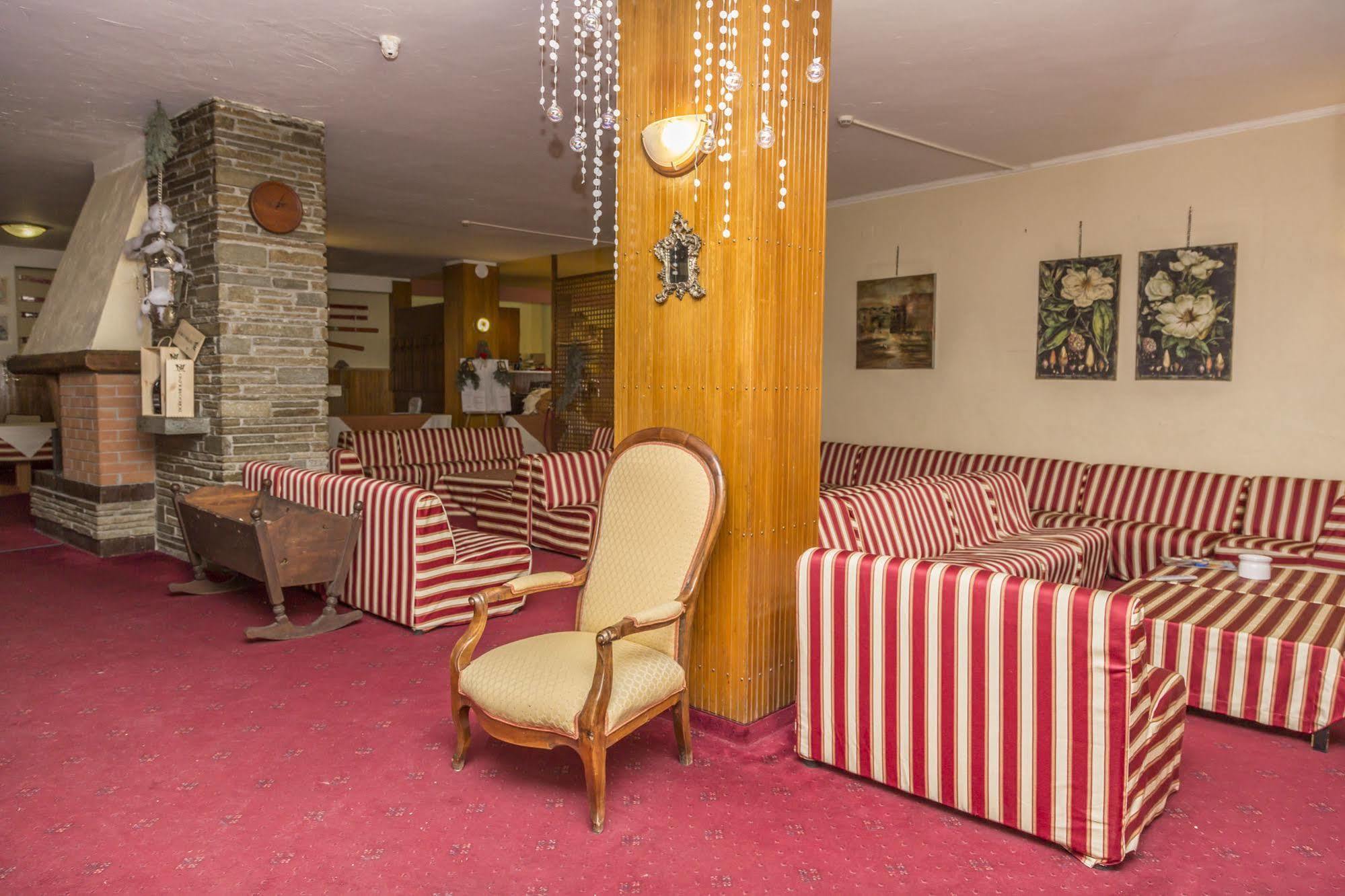 Hotel La Terrazza Oulx Εξωτερικό φωτογραφία