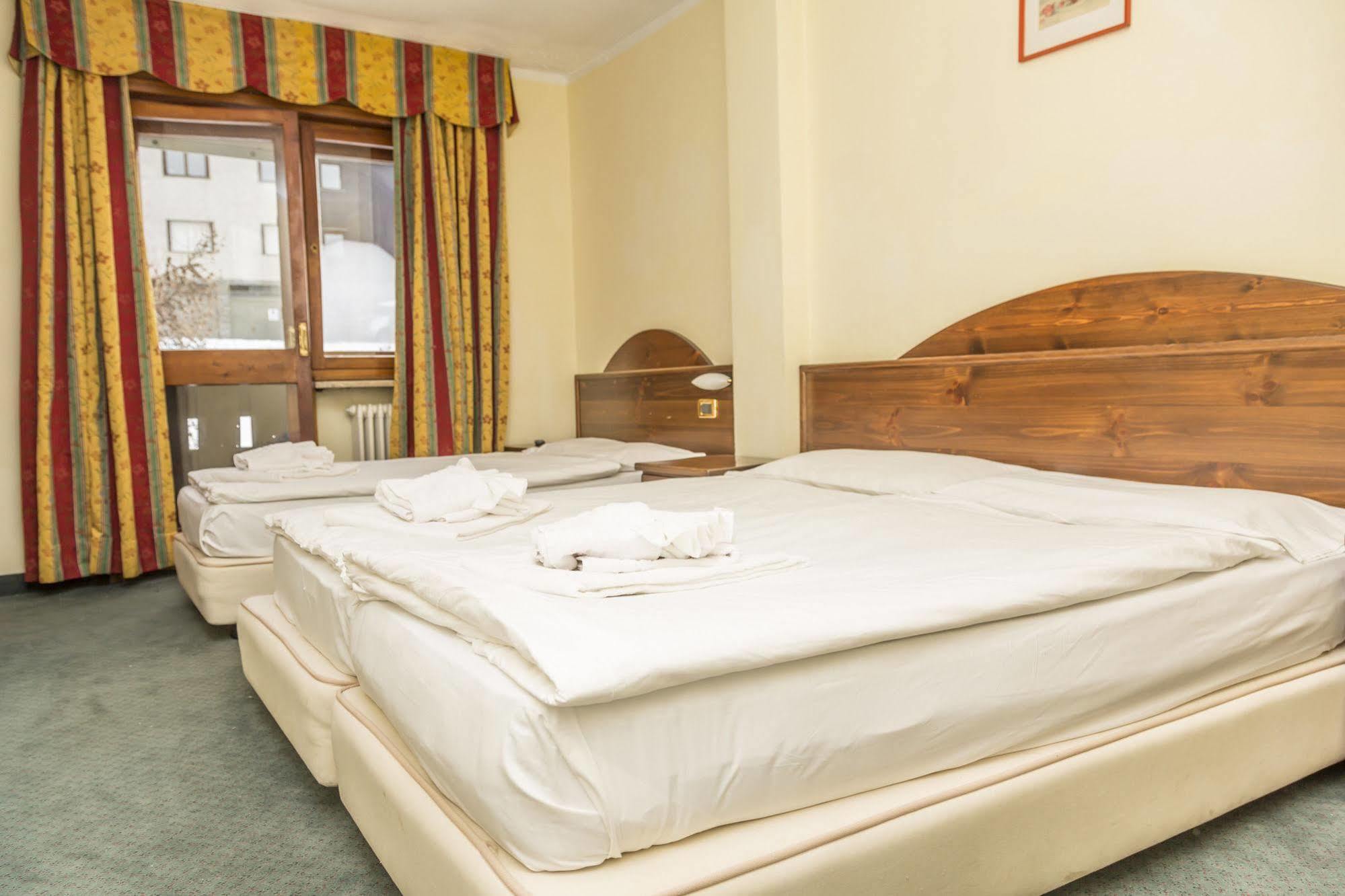 Hotel La Terrazza Oulx Εξωτερικό φωτογραφία